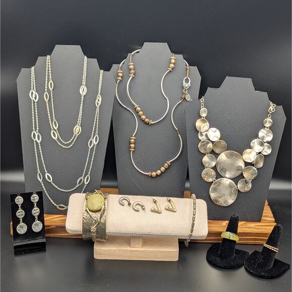 Mixed Metal Boho Chic Jewelry Set – 11 Pieces | Lizzy James, Kenneth Cole & More - Picture 1 of 7